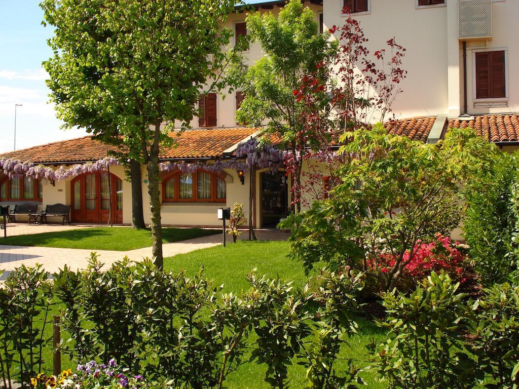 Hotel Ristorante Alla Botte Портогруаро Екстериор снимка